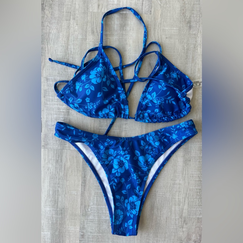 SHEIN Blue Floral Bikini Set Top w/Removable Pads & High Cut Bottoms Size Medium